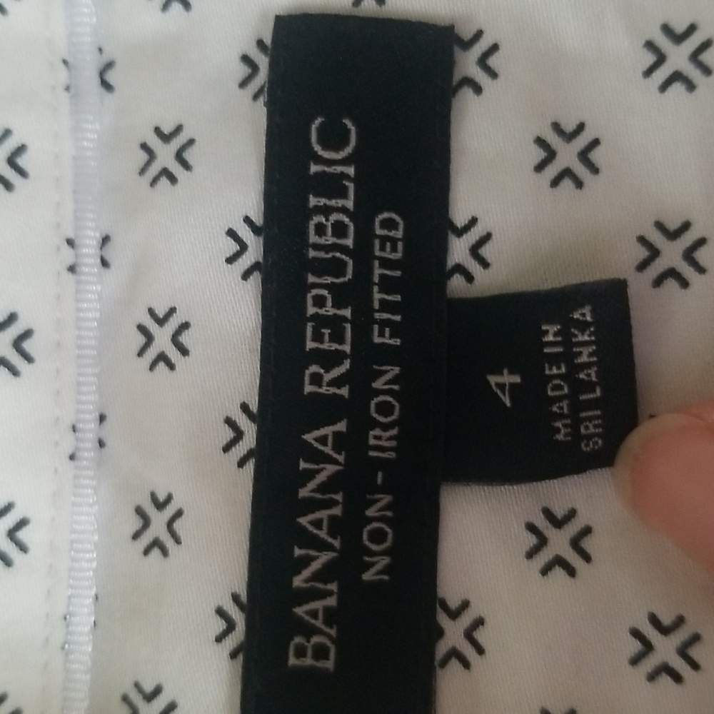 Banana Republic button down shirt - Picture 2 of 4